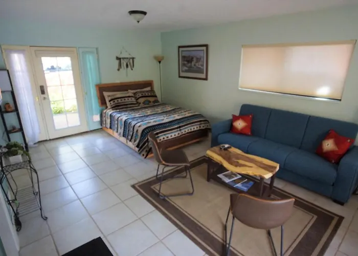 Quail Hollow Casita *
